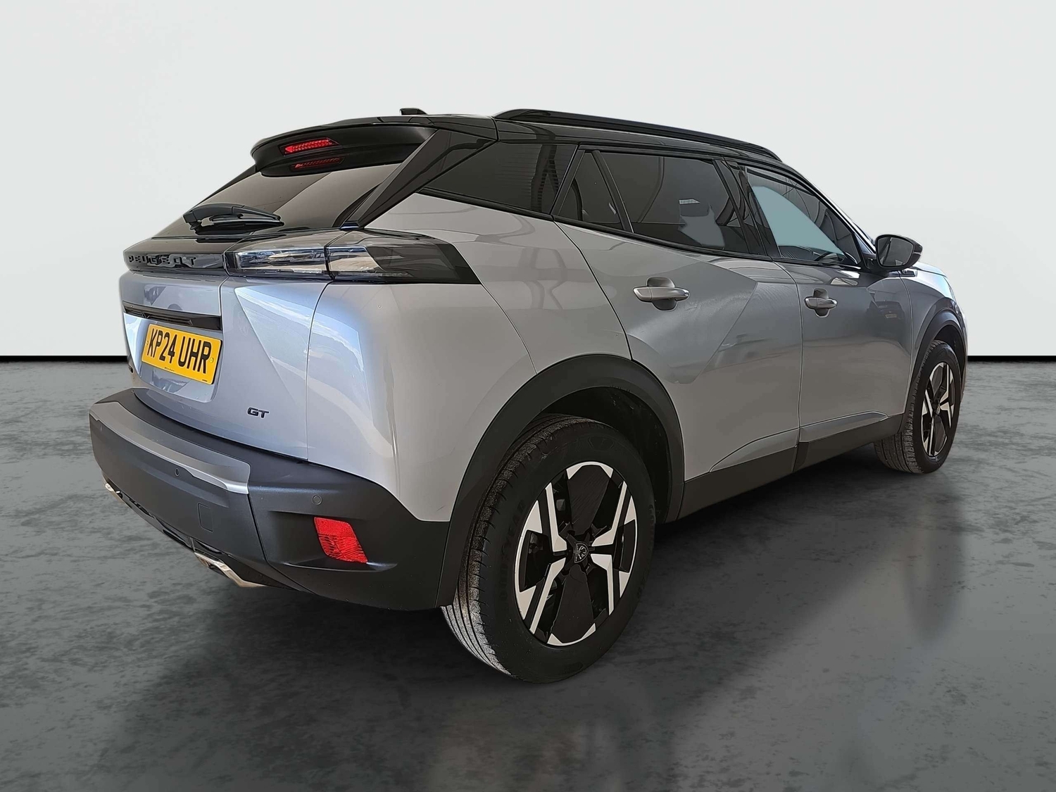 [ berth ]Peugeot 2008