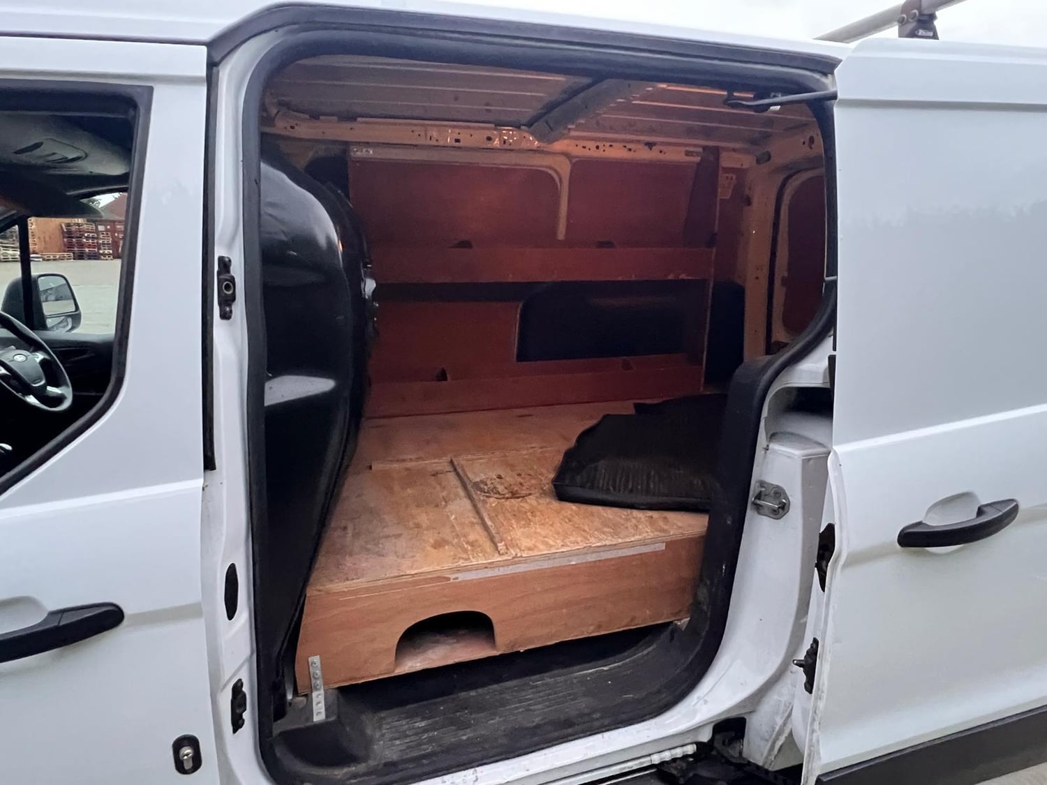Ford Transit Connect 2016 - Vans & Commercial Vehicles