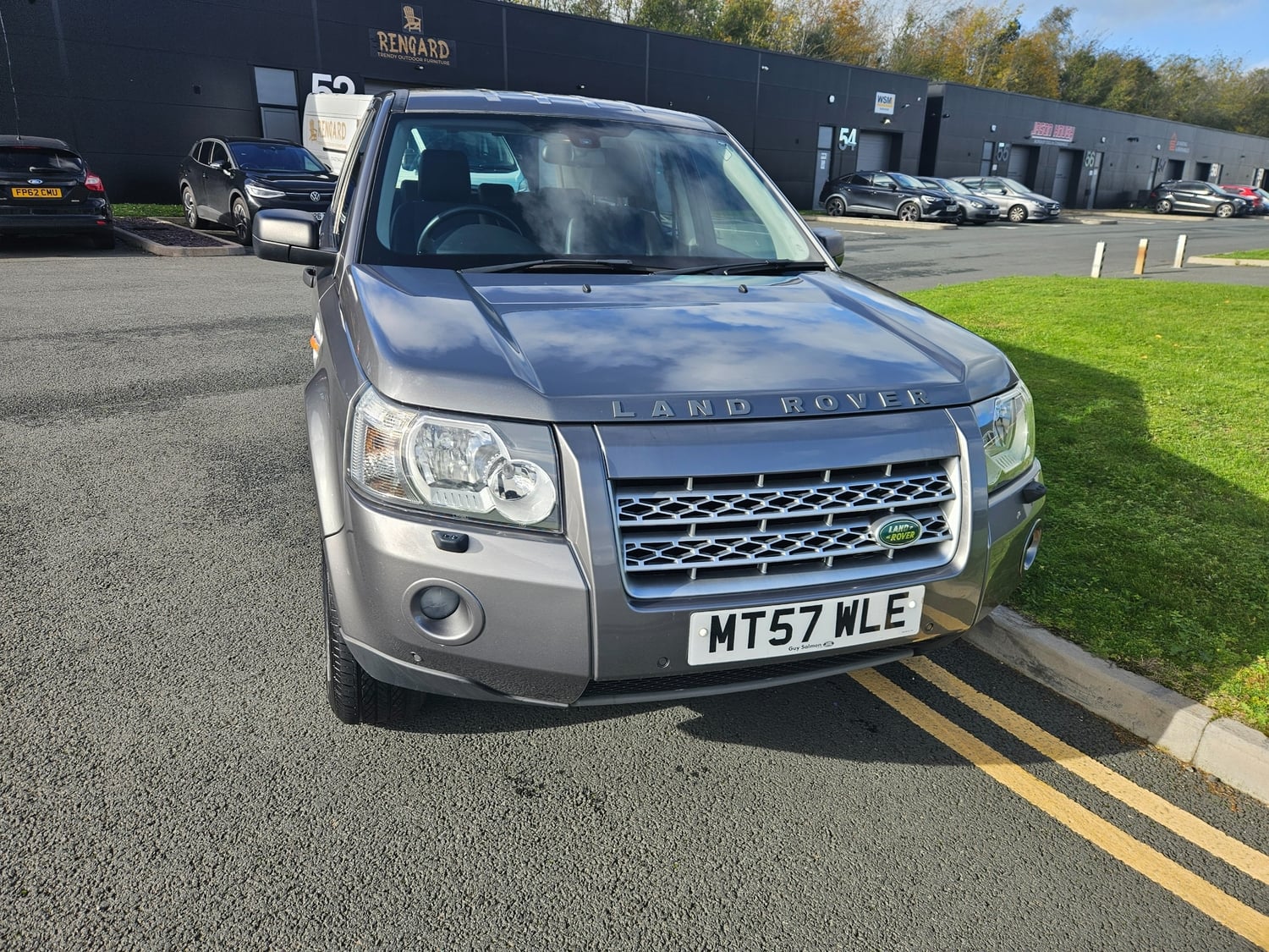 [ berth ]Land Rover Freelander 2