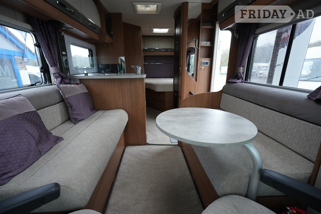 Auto-Trail Tracker FB FIAT 4 BERTH 2 TRAVEL SEAT MOTORHOME Haywards Heath