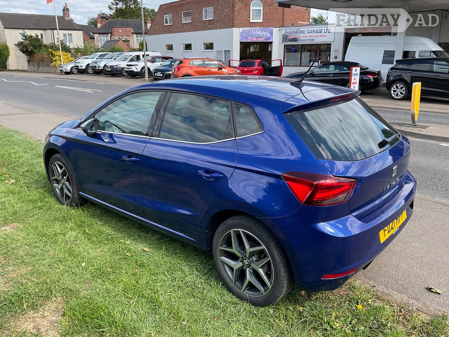 [ berth ]SEAT Ibiza