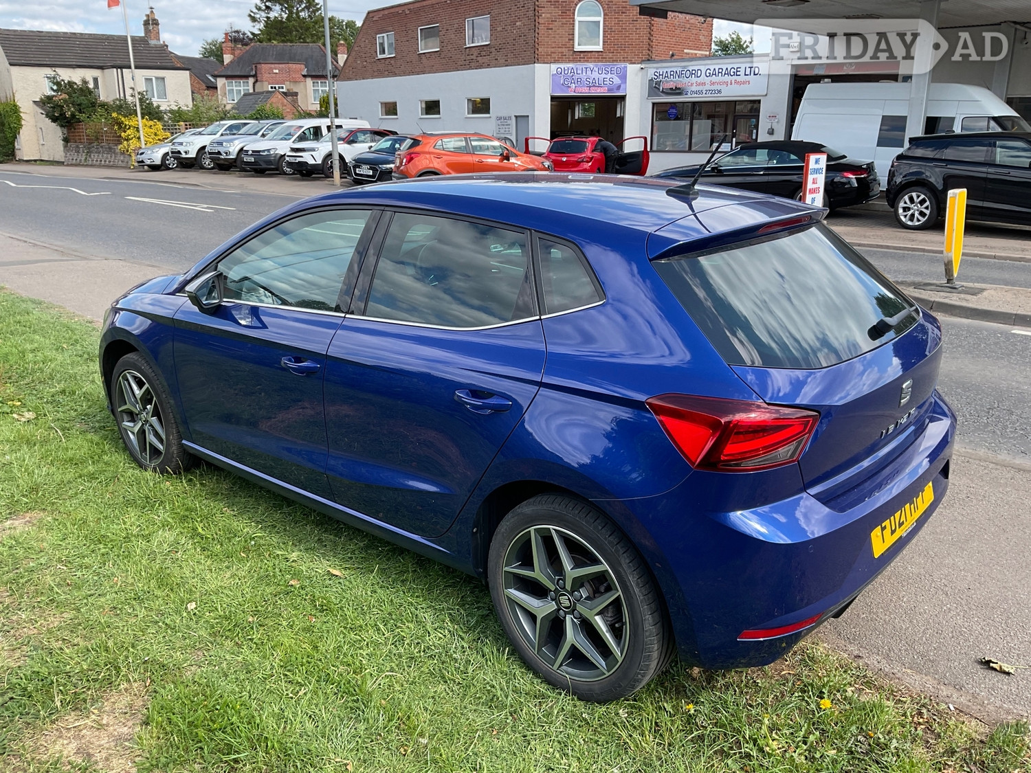 [ berth ]SEAT Ibiza