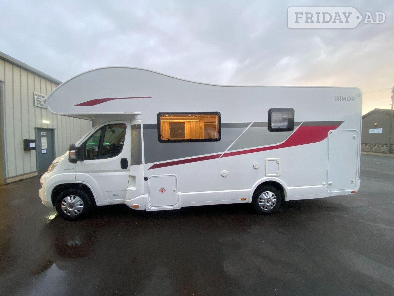 Rimor Seal 9 2021 for sale - Motorhomes & Caravans in Aberdeen