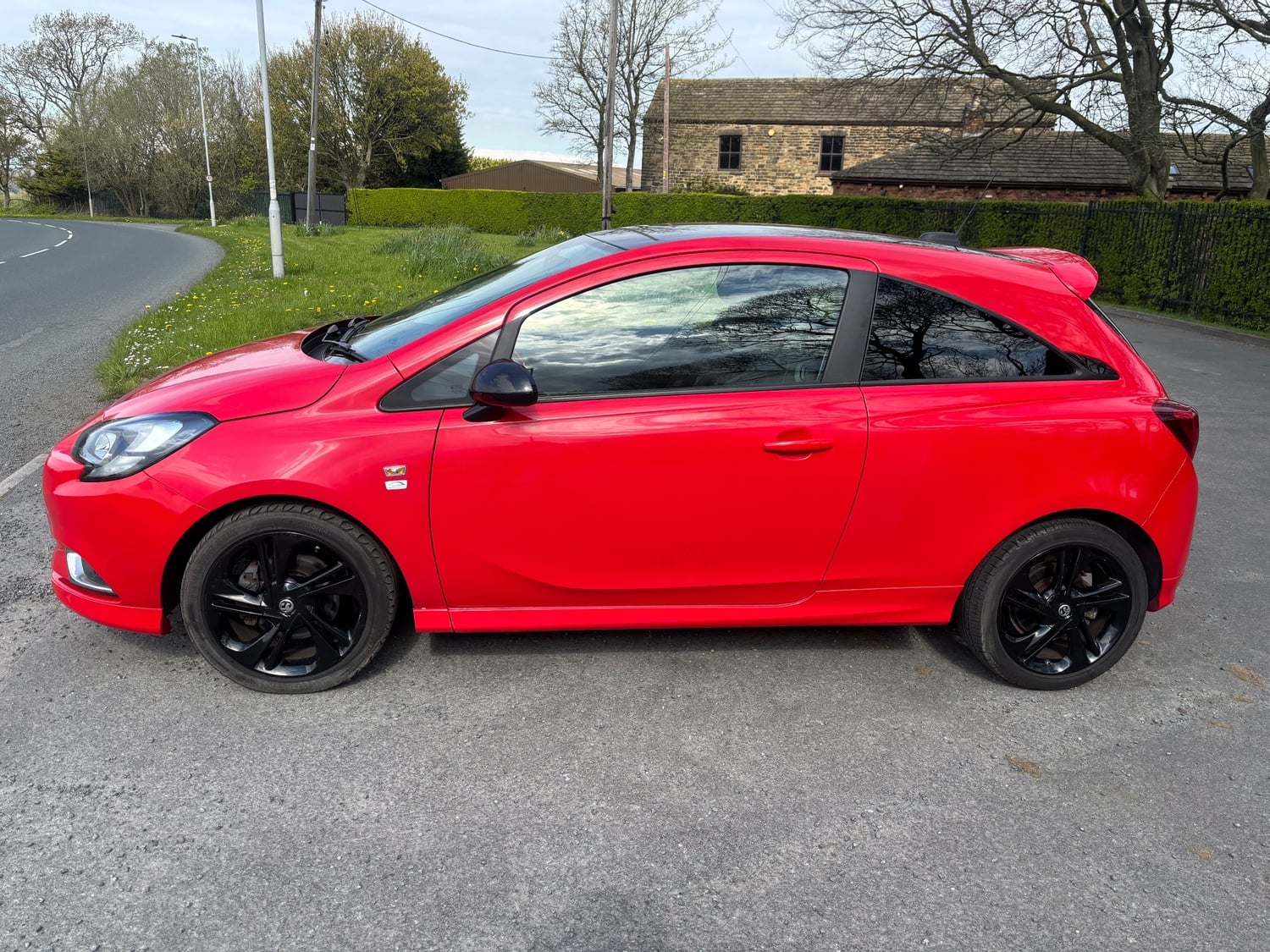 Vauxhall Corsa 2016 - Cars in Leeds