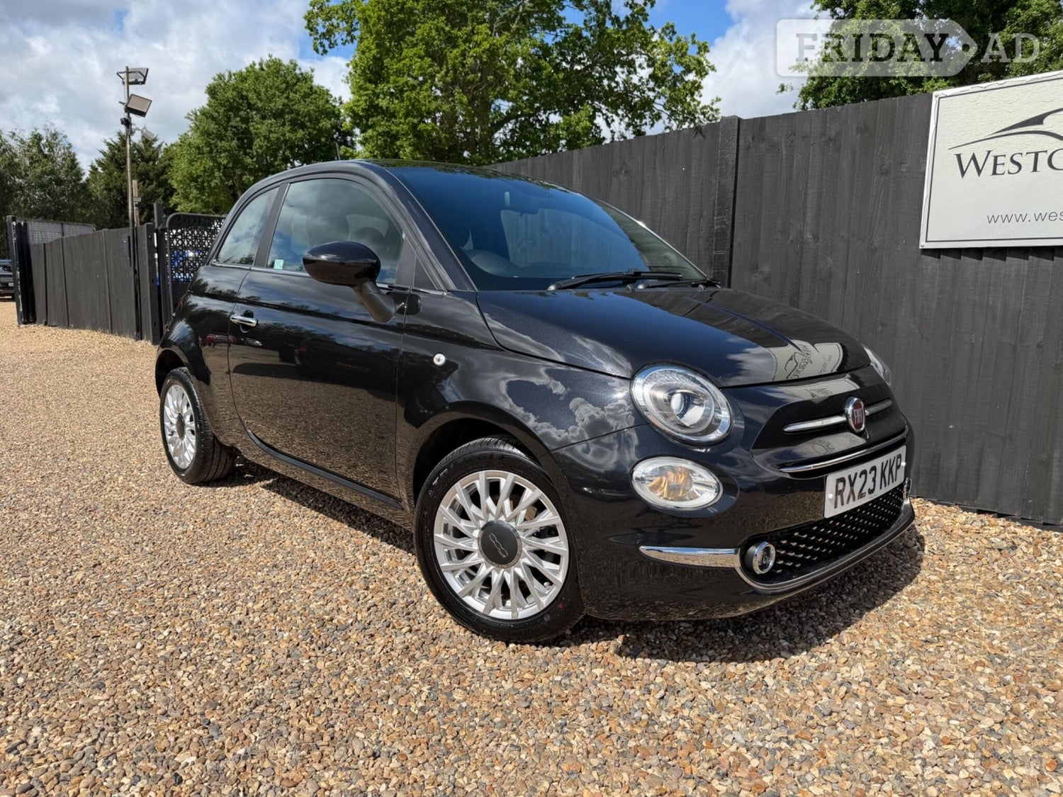 Fiat 500 2023 in Addlestone