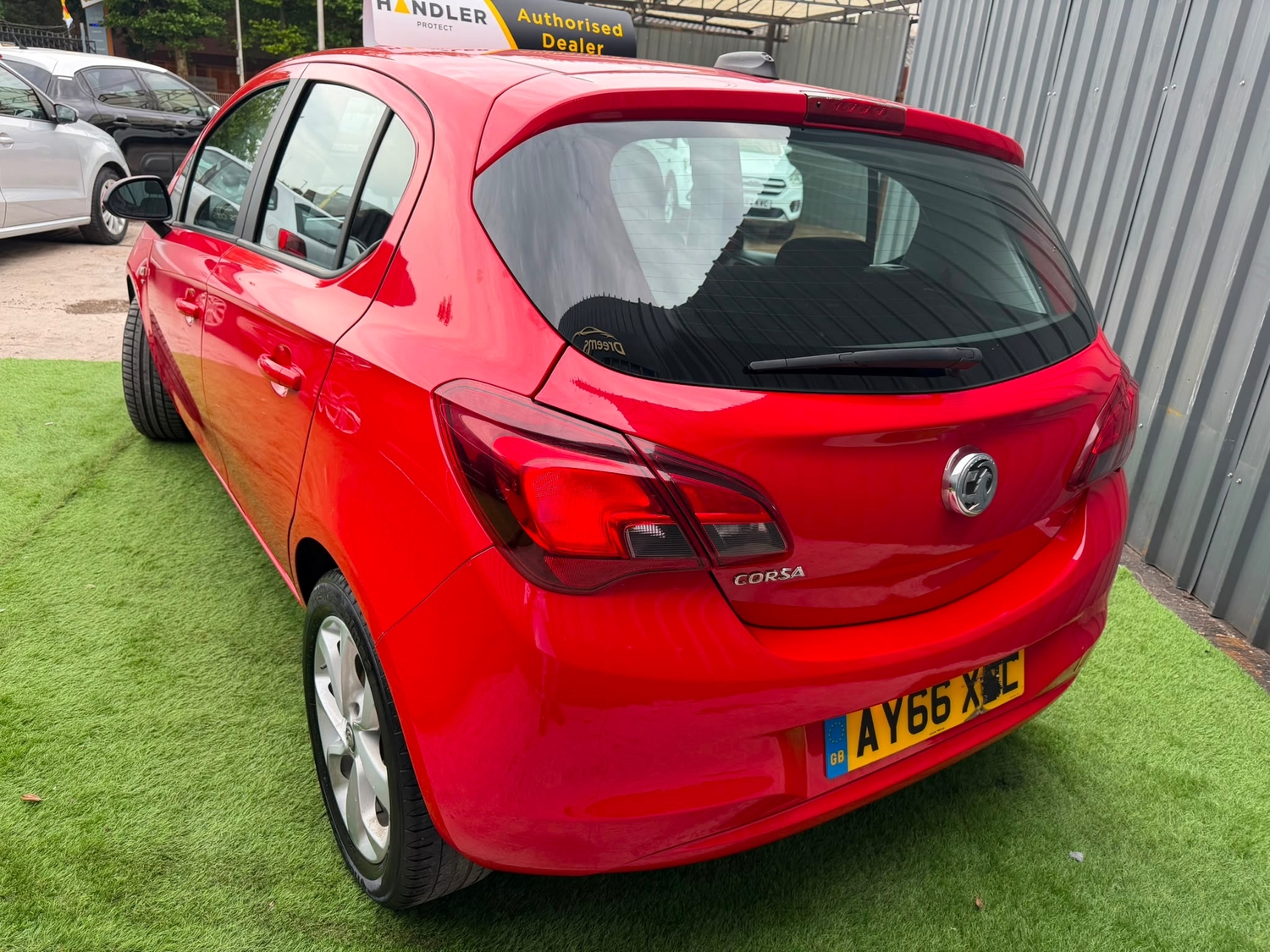 [ berth ]Vauxhall Corsa