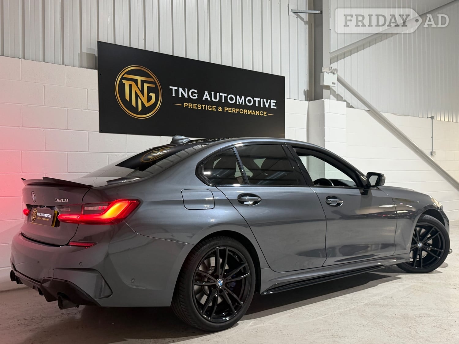 [ berth ]BMW 3 Series