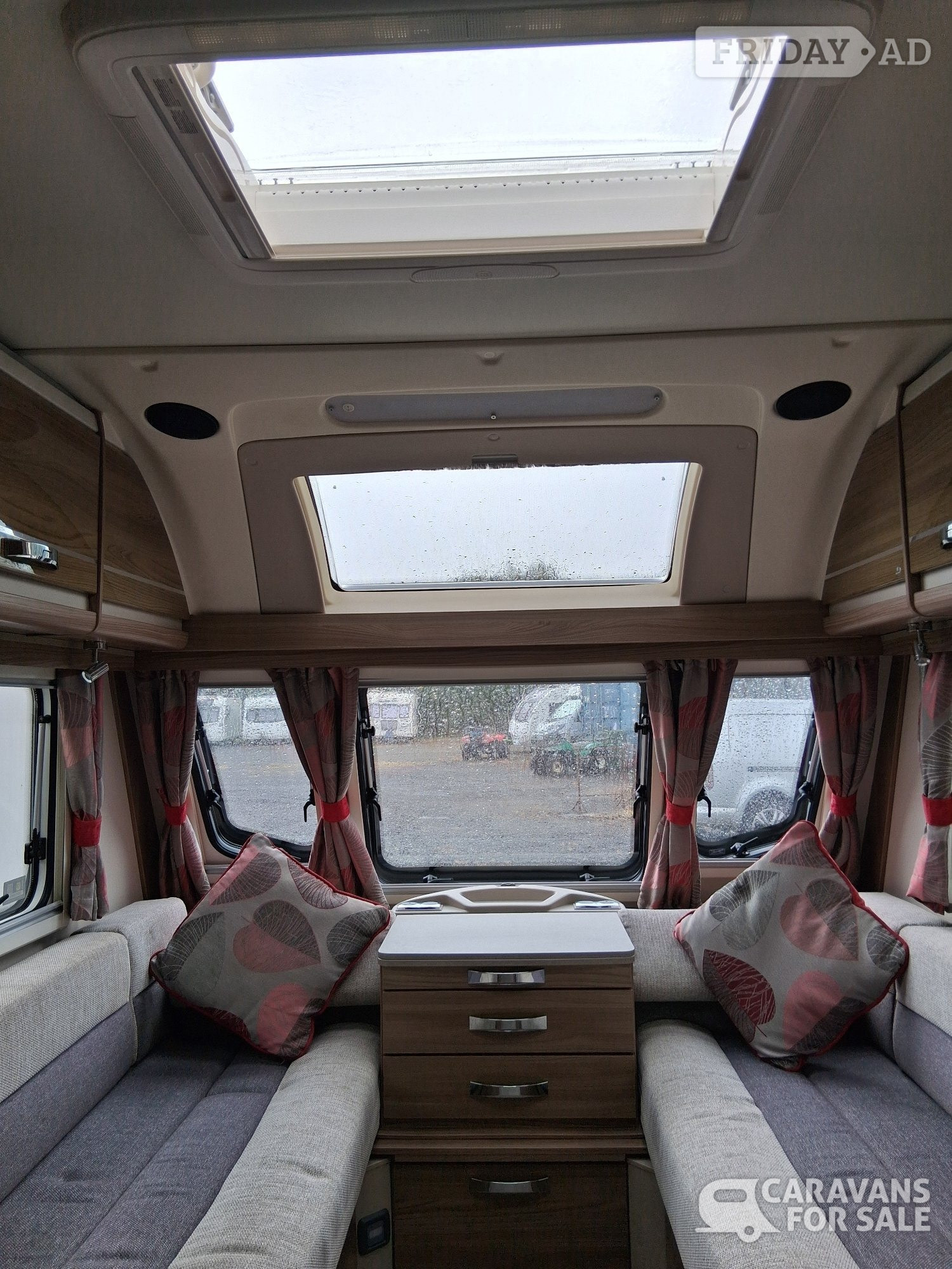 Swift Challenger 480 luxe 2017 - Motorhomes & Caravans