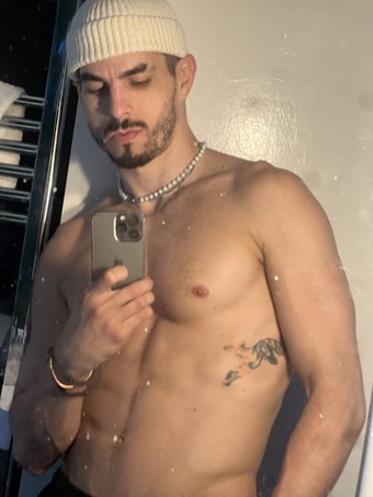 LeoLeoXL