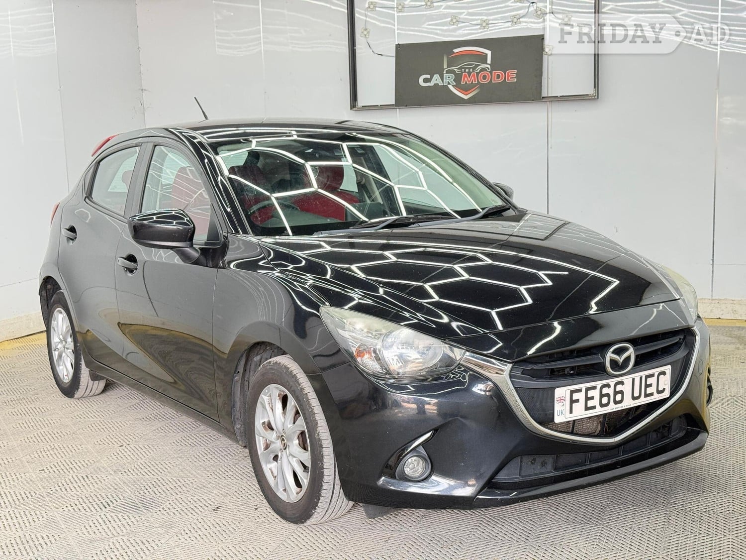 Mazda Mazda2 2016 in Hillingdon