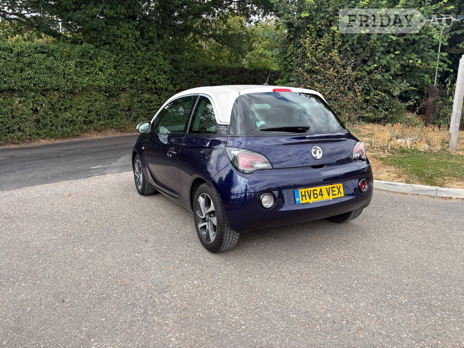 [ berth ]Vauxhall Adam