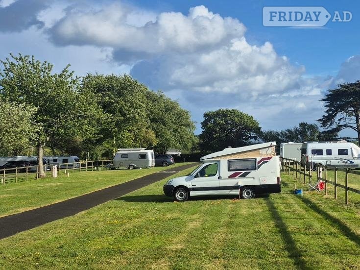 [ berth ]Citroen Berlingo