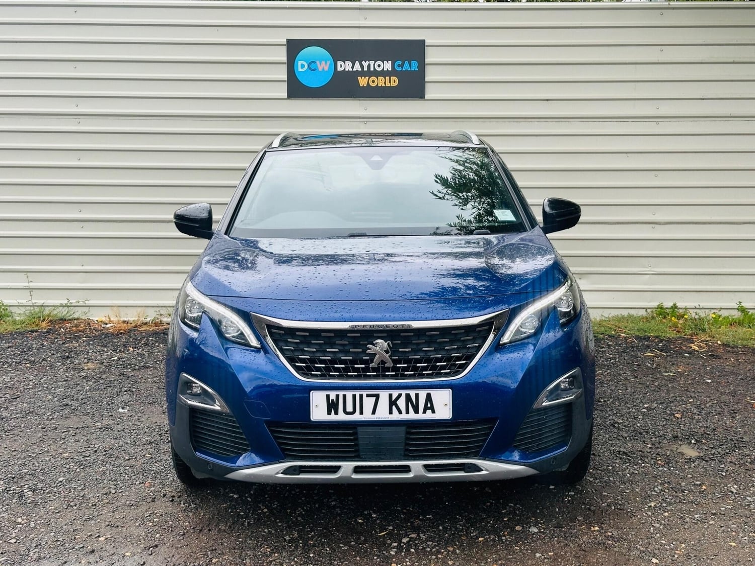 [ berth ]Peugeot 3008