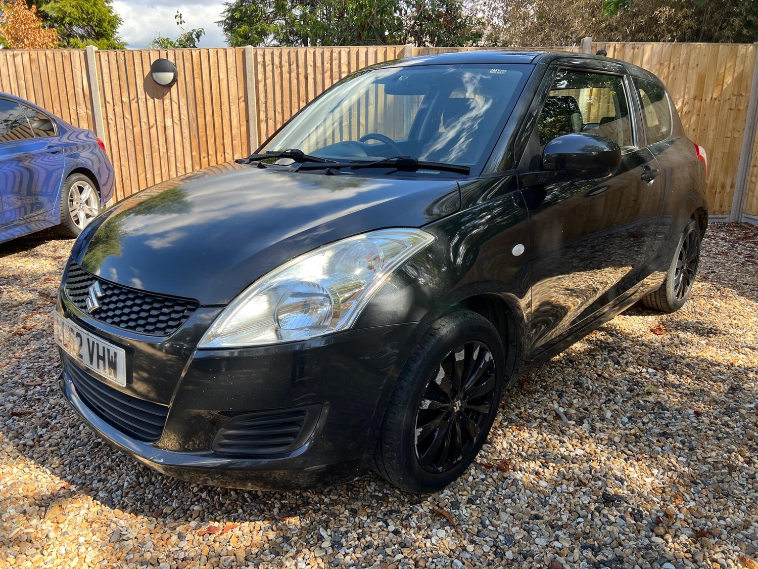 Suzuki Swift 2012 - Cars