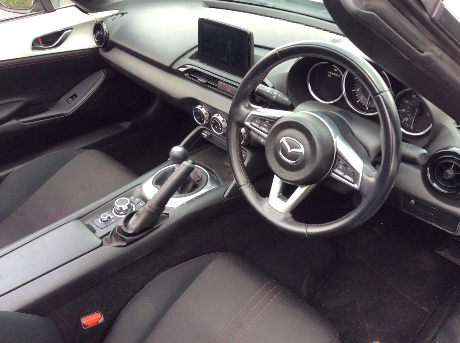 Mazda MX-5 RF 2018 - Cars