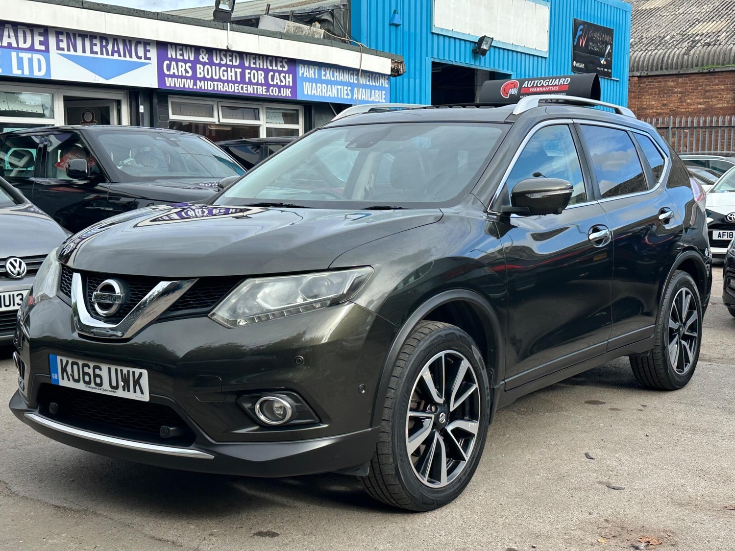 [ berth ]Nissan X-Trail
