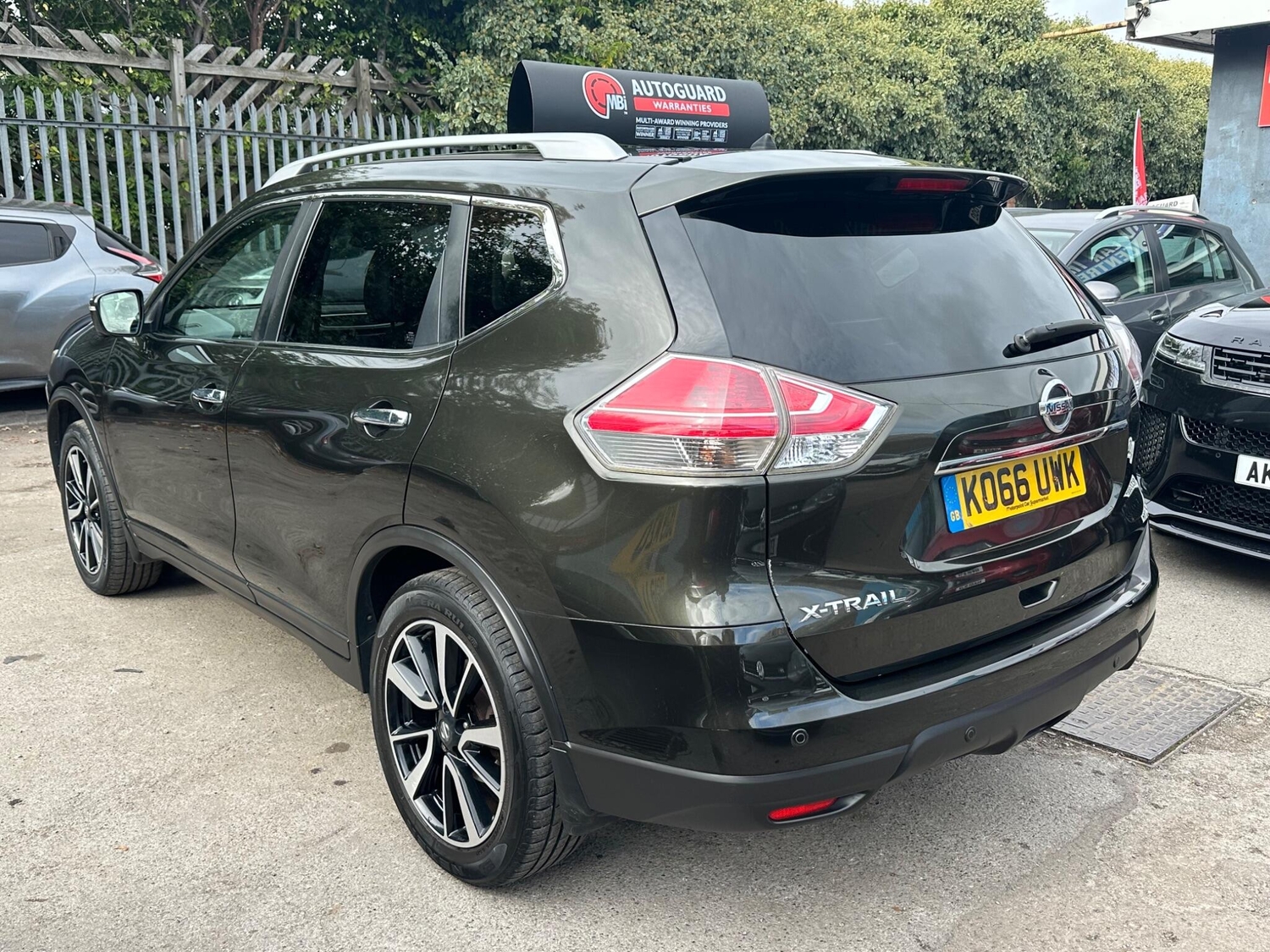 Nissan X-Trail 2017 - Cars
