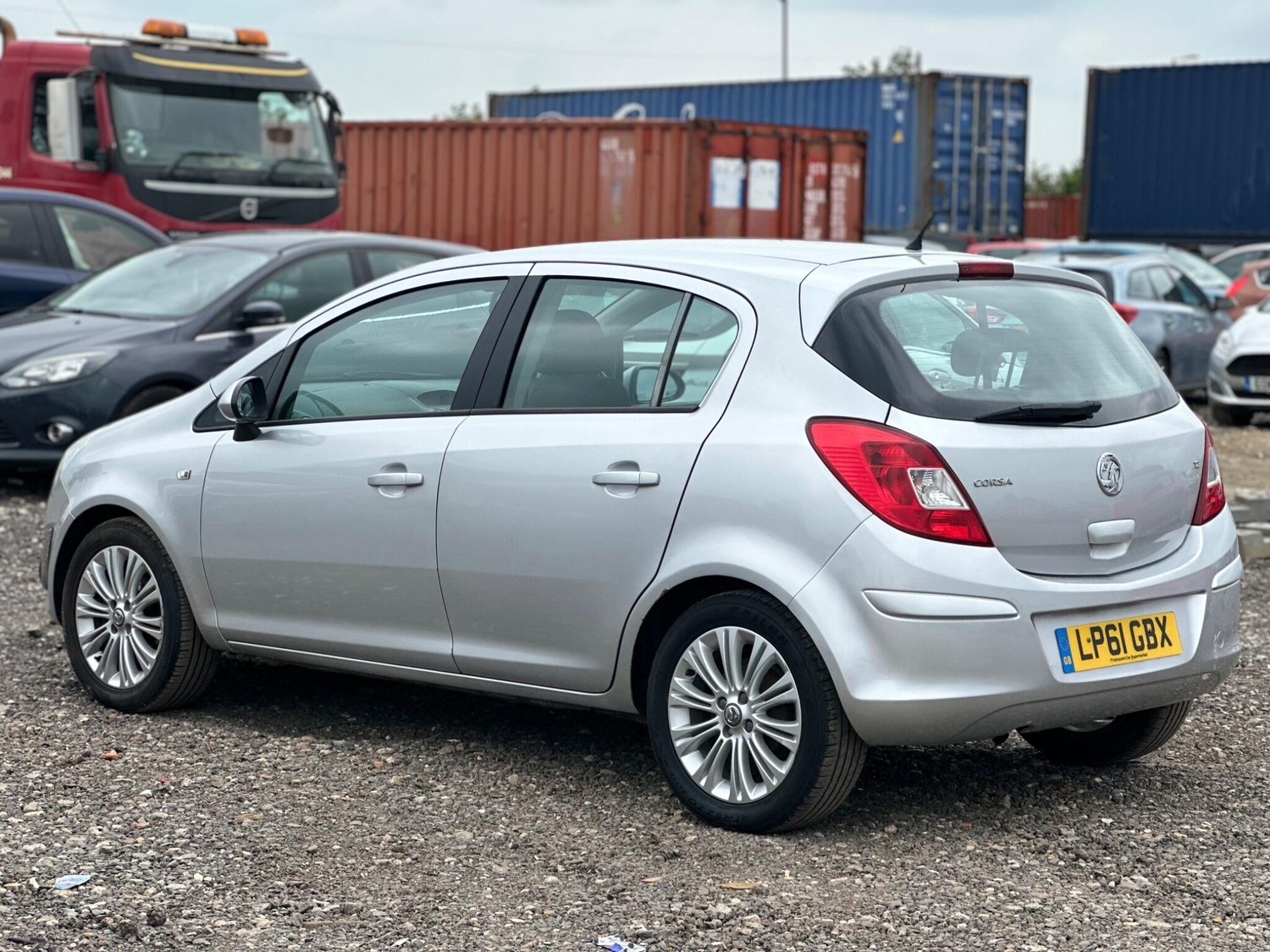 Vauxhall Corsa 2012 - Cars in Windsor