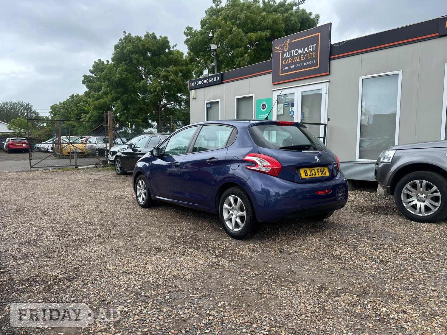 Peugeot 208 2013 - Cars in Sunbury-On-Thames