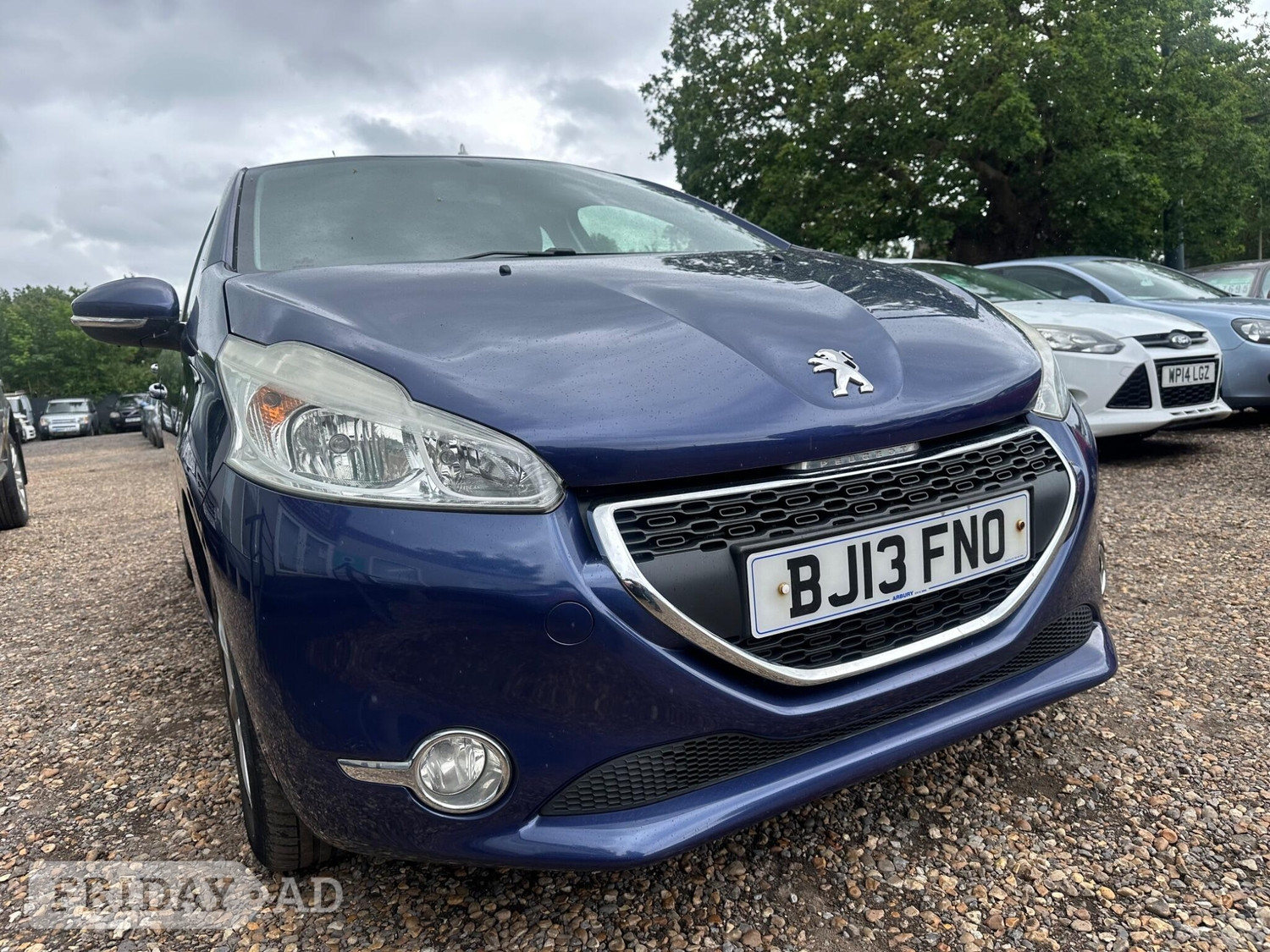 Peugeot 208 2013 - Cars