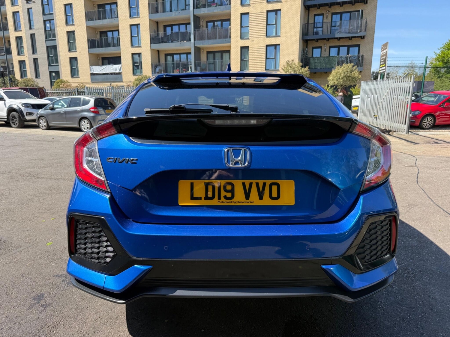 Honda Civic 2019 - Cars in Barnet