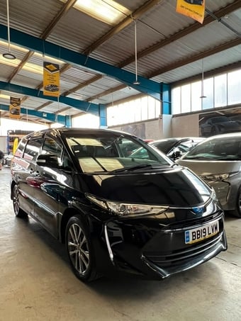 Toyota Estima 2019