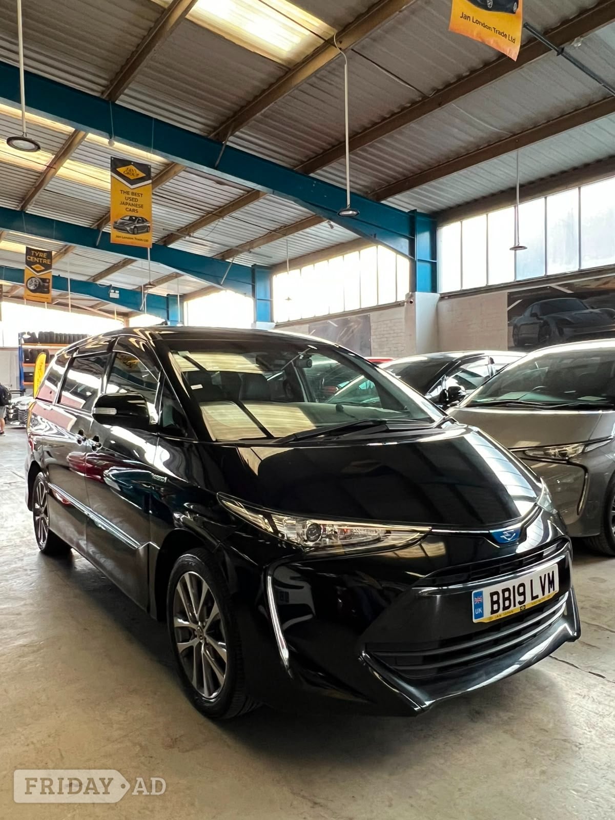 Toyota Estima 2019 in Birmingham