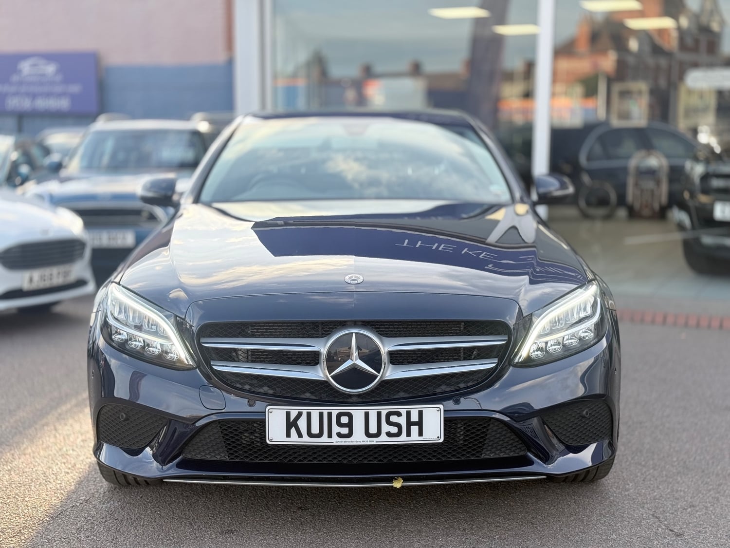 Mercedes-Benz C Class 2019 - Cars