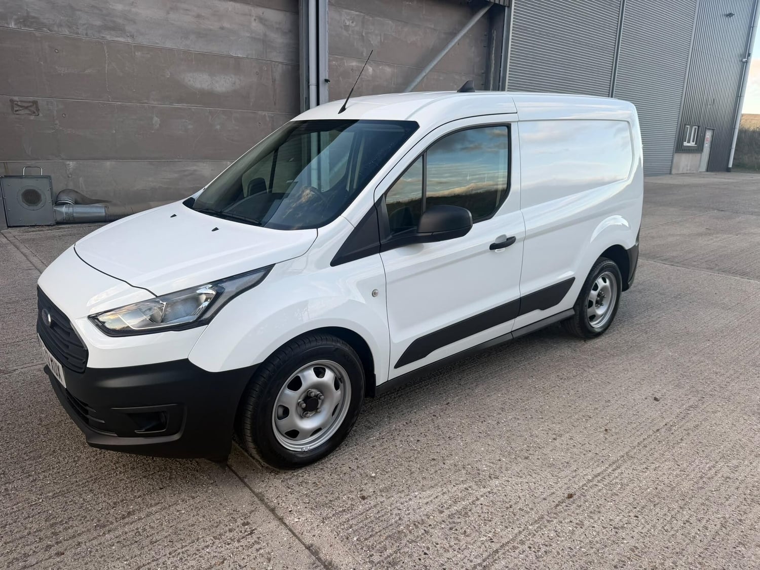 Ford Transit Connect 2023 - Vans & Commercial Vehicles