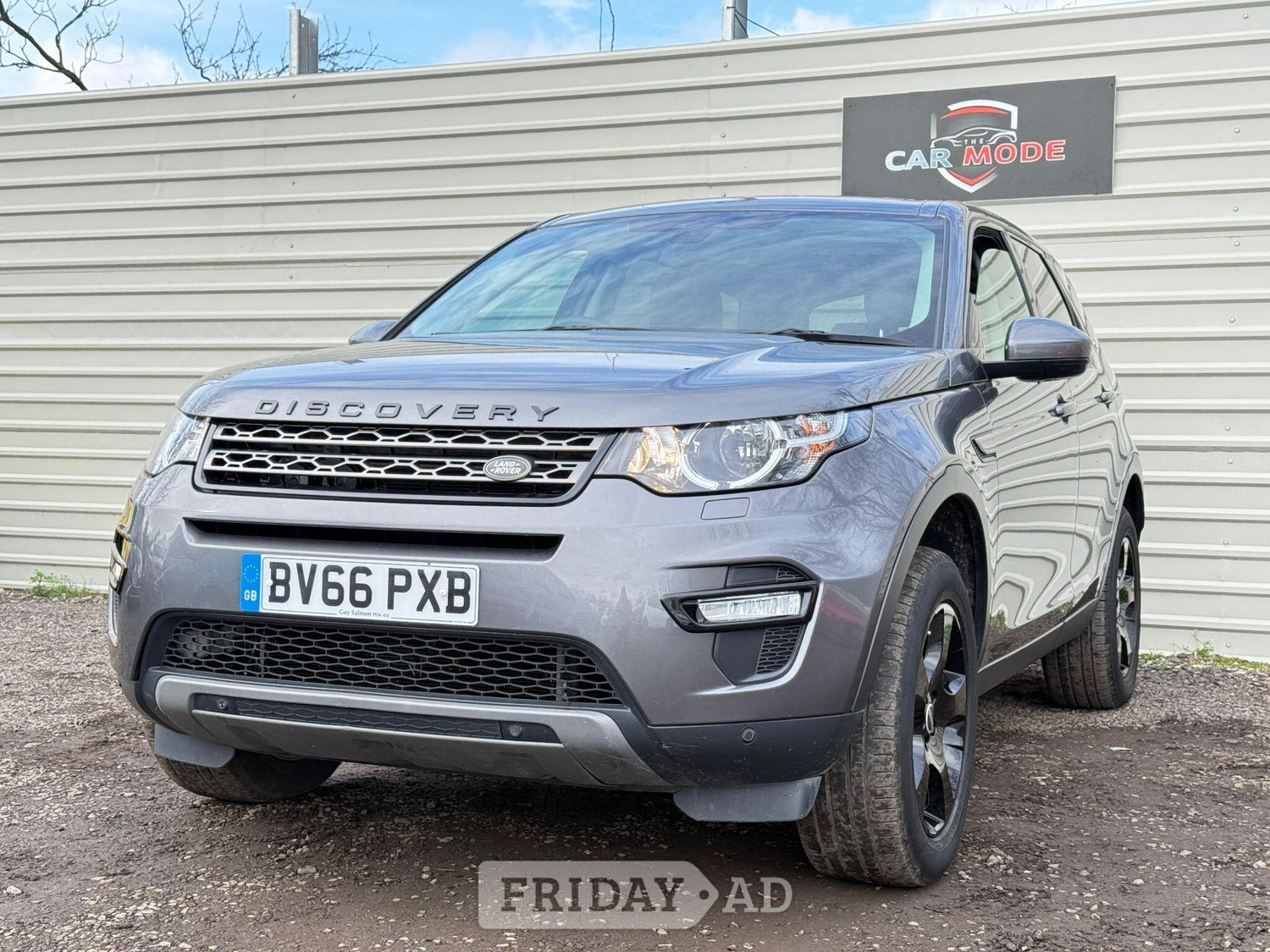 Land Rover Discovery Sport 2016 - Cars in Hillingdon