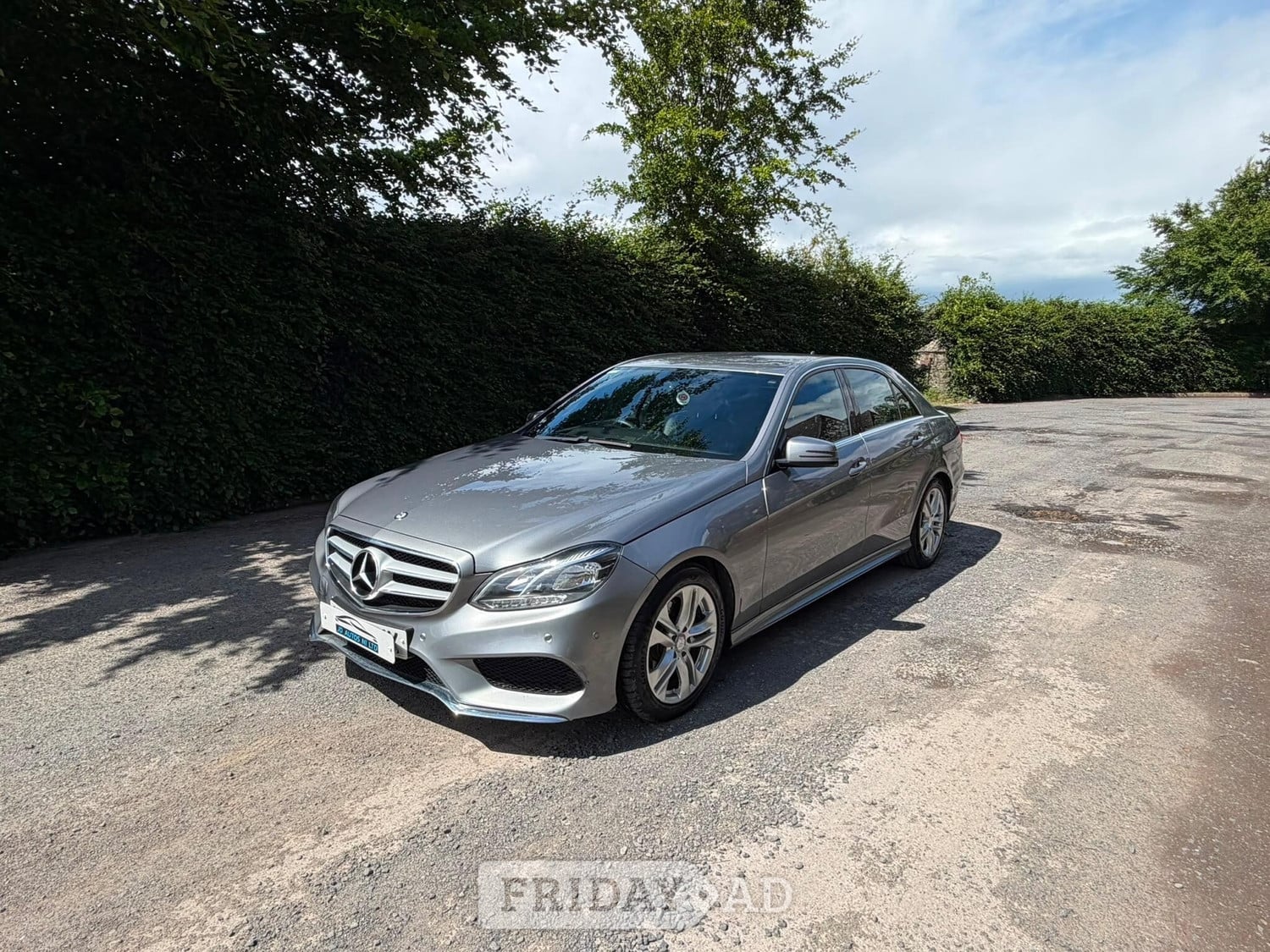 [ berth ]Mercedes-Benz E Class