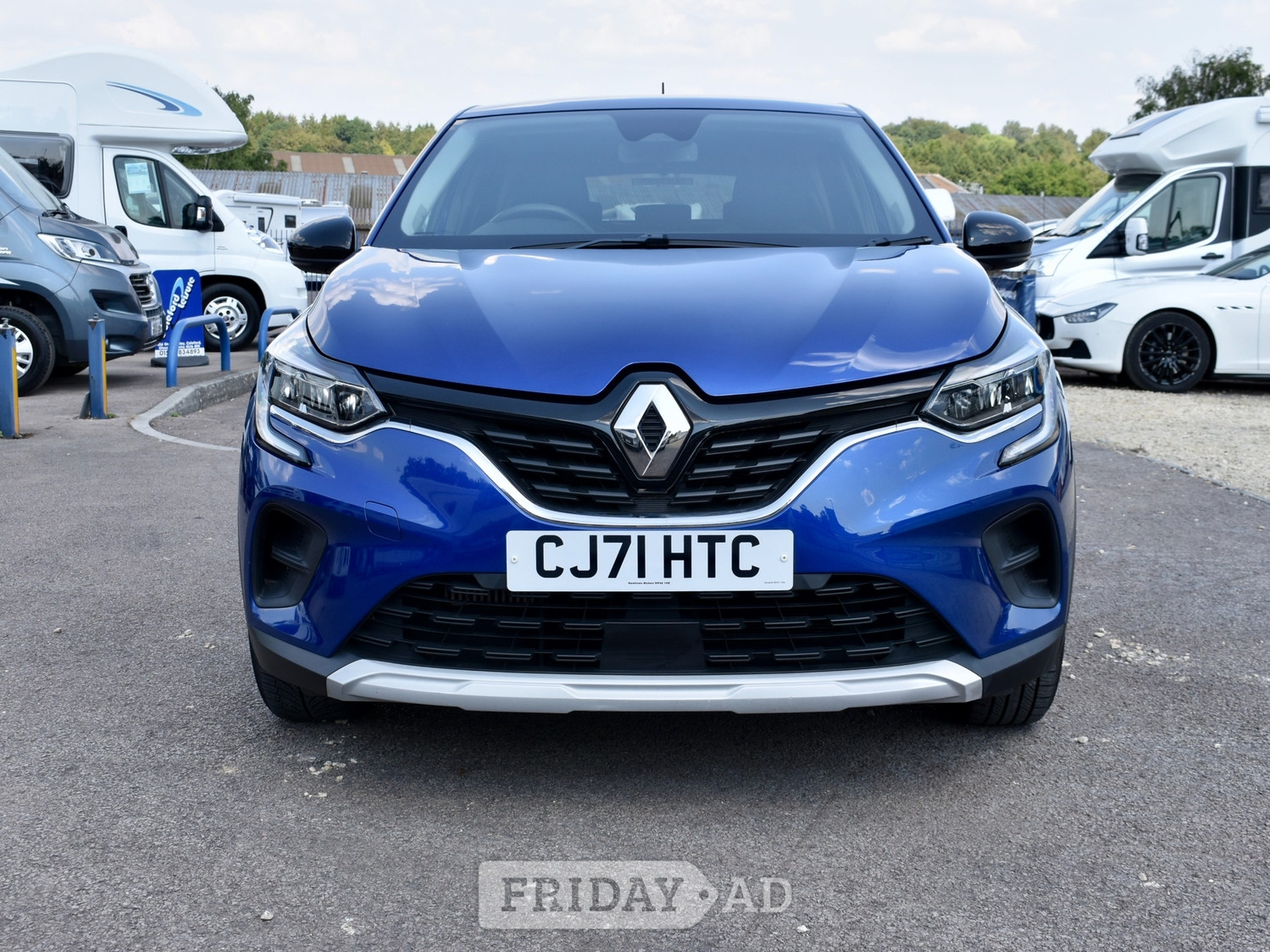 [ berth ]Renault Captur