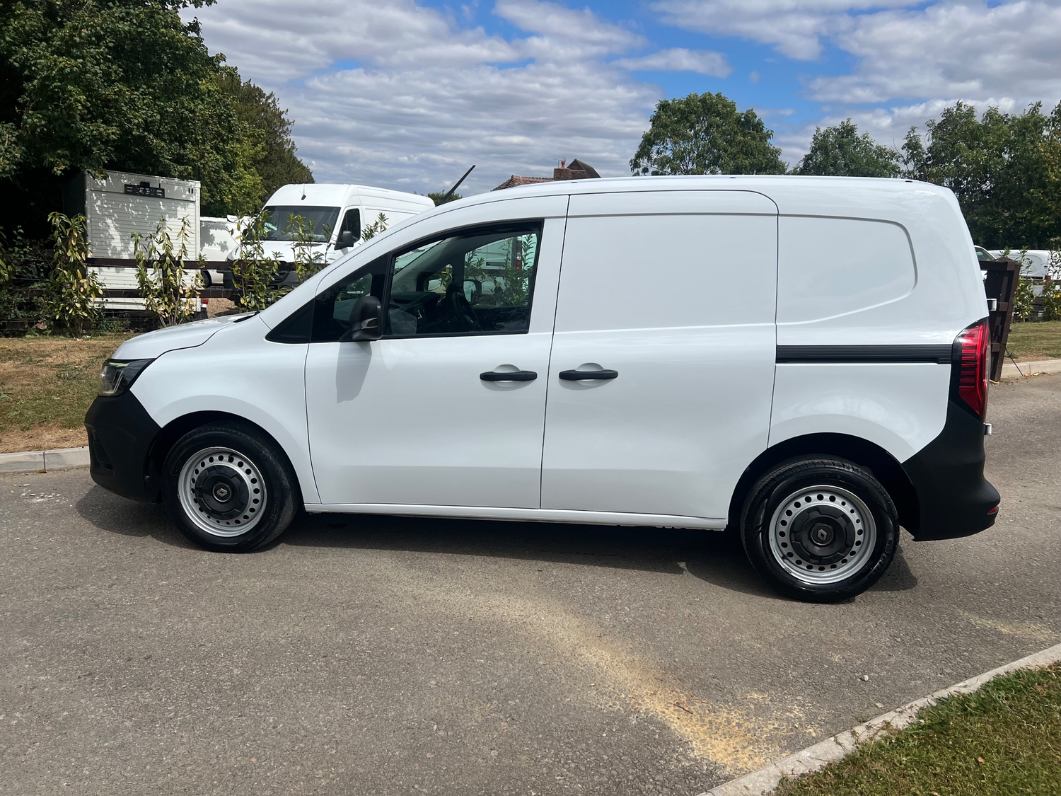 Renault Kangoo 2023 - Vans & Commercial Vehicles