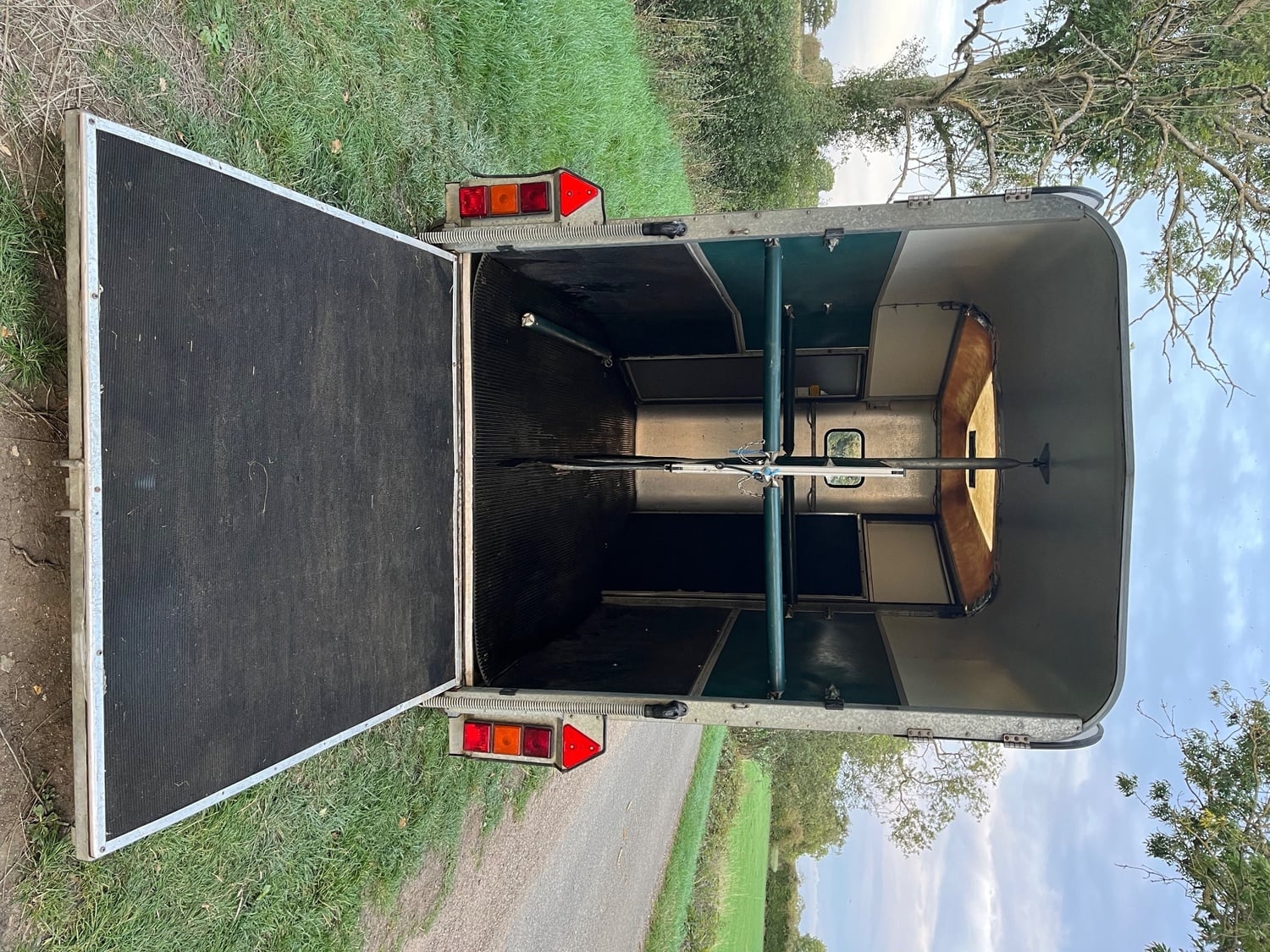 Ifor Williams 505R  Horse Trailer - Trailers & Horseboxes in Grantham