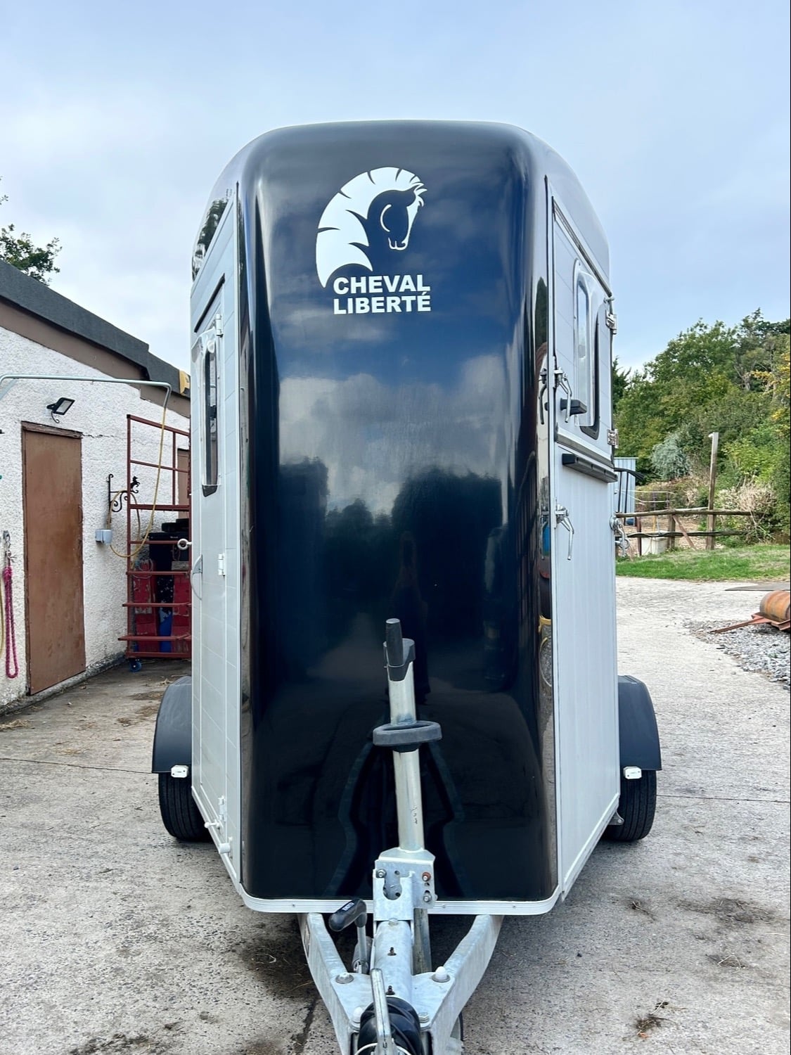 [ berth ]Cheval Liberte Touring Country