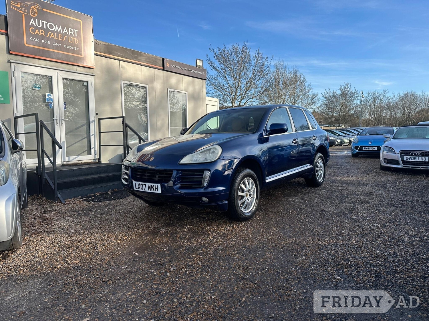 [ berth ]Porsche Cayenne