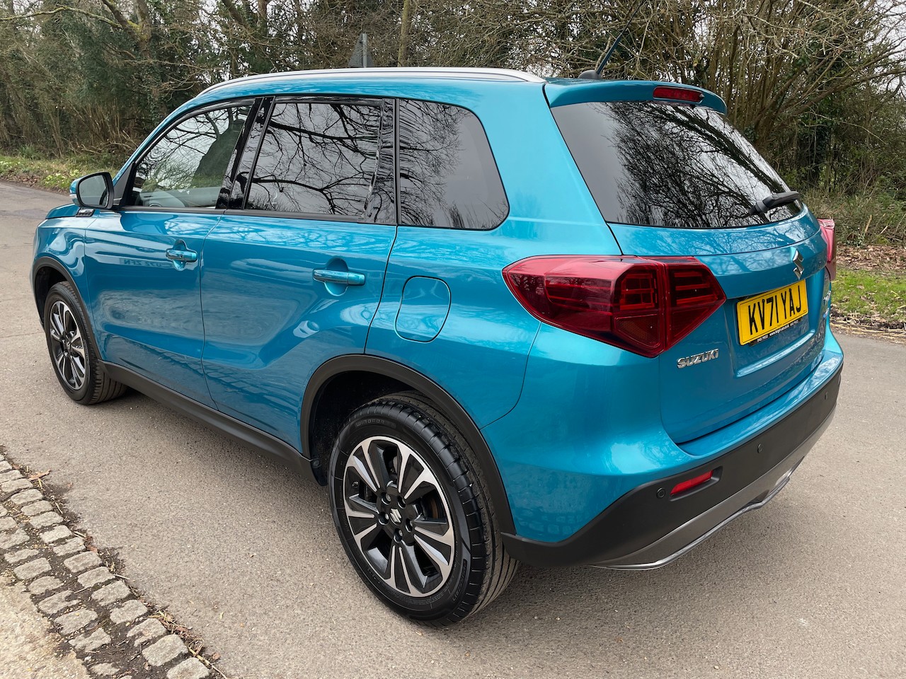 Suzuki Vitara 2021 - Cars in Billingshurst
