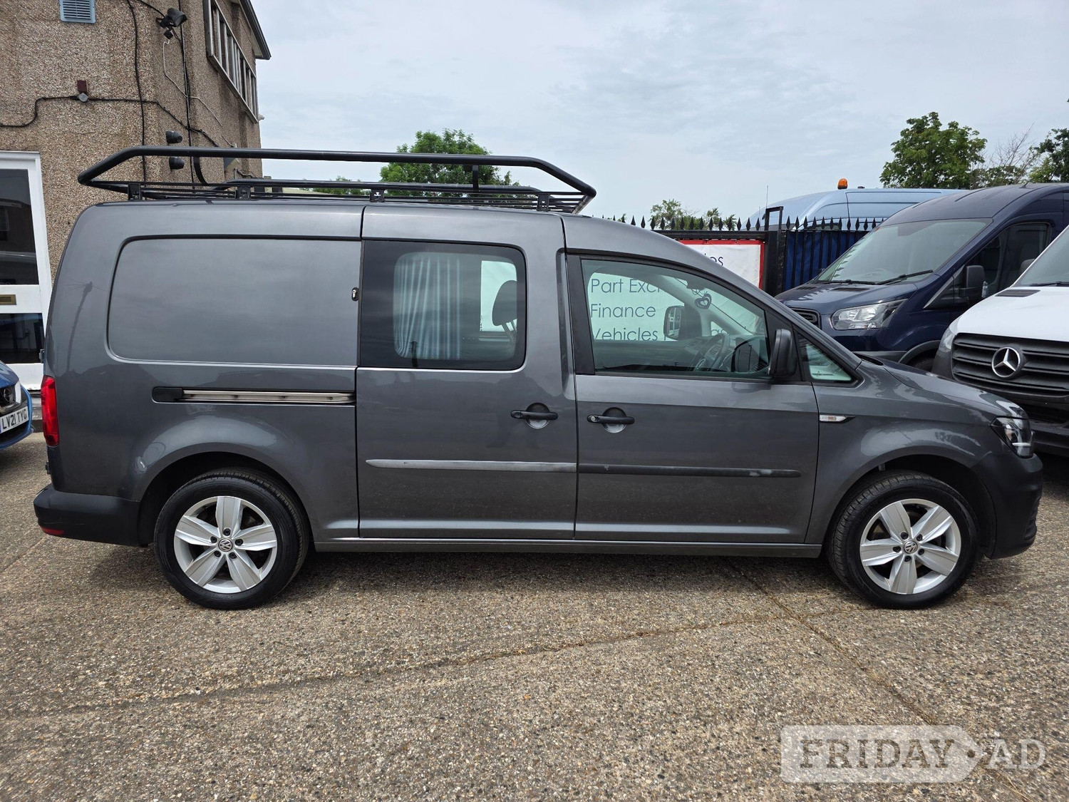 Volkswagen Caddy Maxi Hounslow