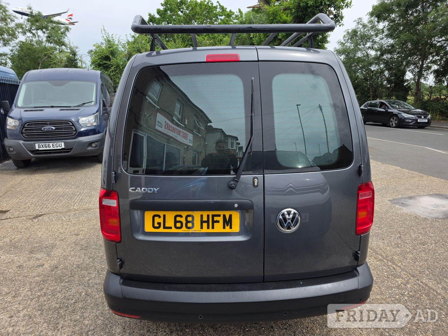 Volkswagen Caddy Maxi 2018 - Vans & Commercial Vehicles in Hounslow