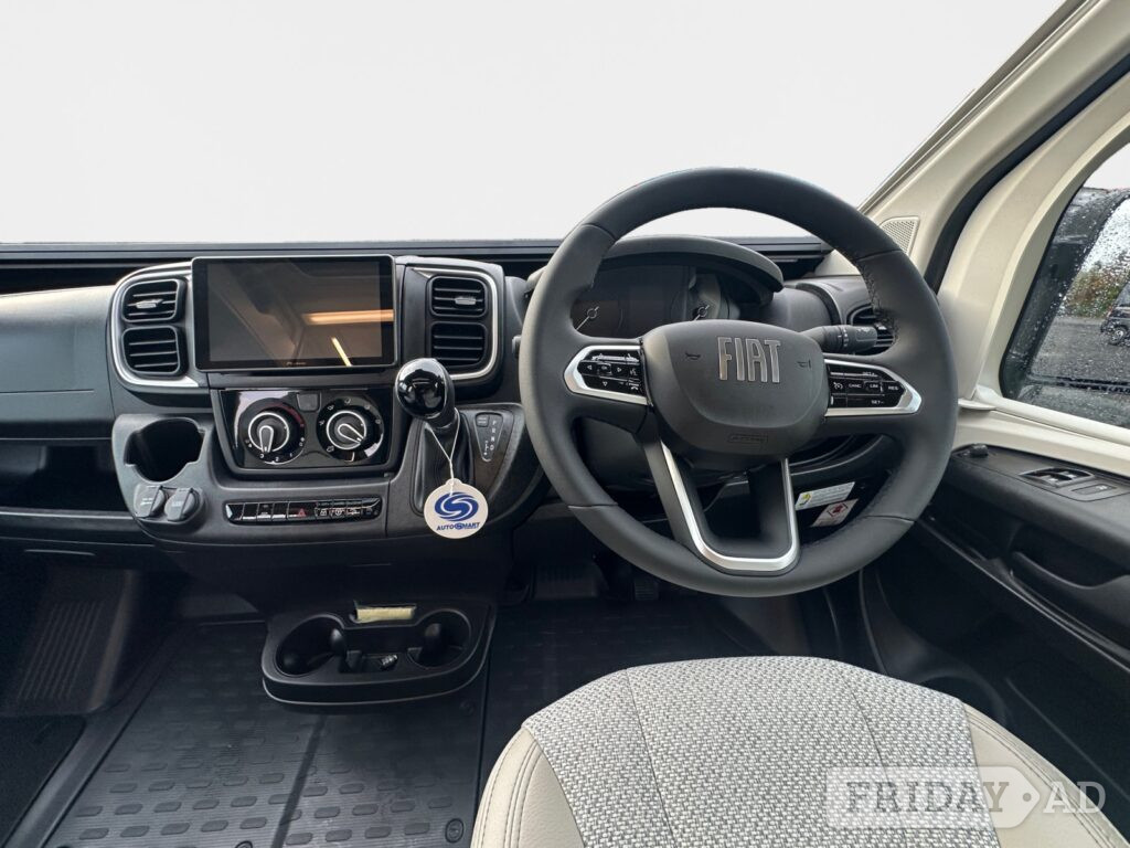 [2 berth ]Auto-Trail 610 V-Line SE