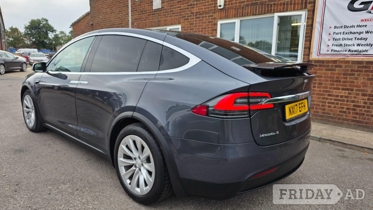 Tesla Model X 2017 - Cars in Leighton Buzzard