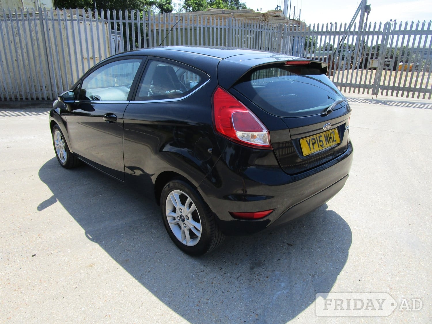Ford Fiesta 2015 - Cars in Portsmouth