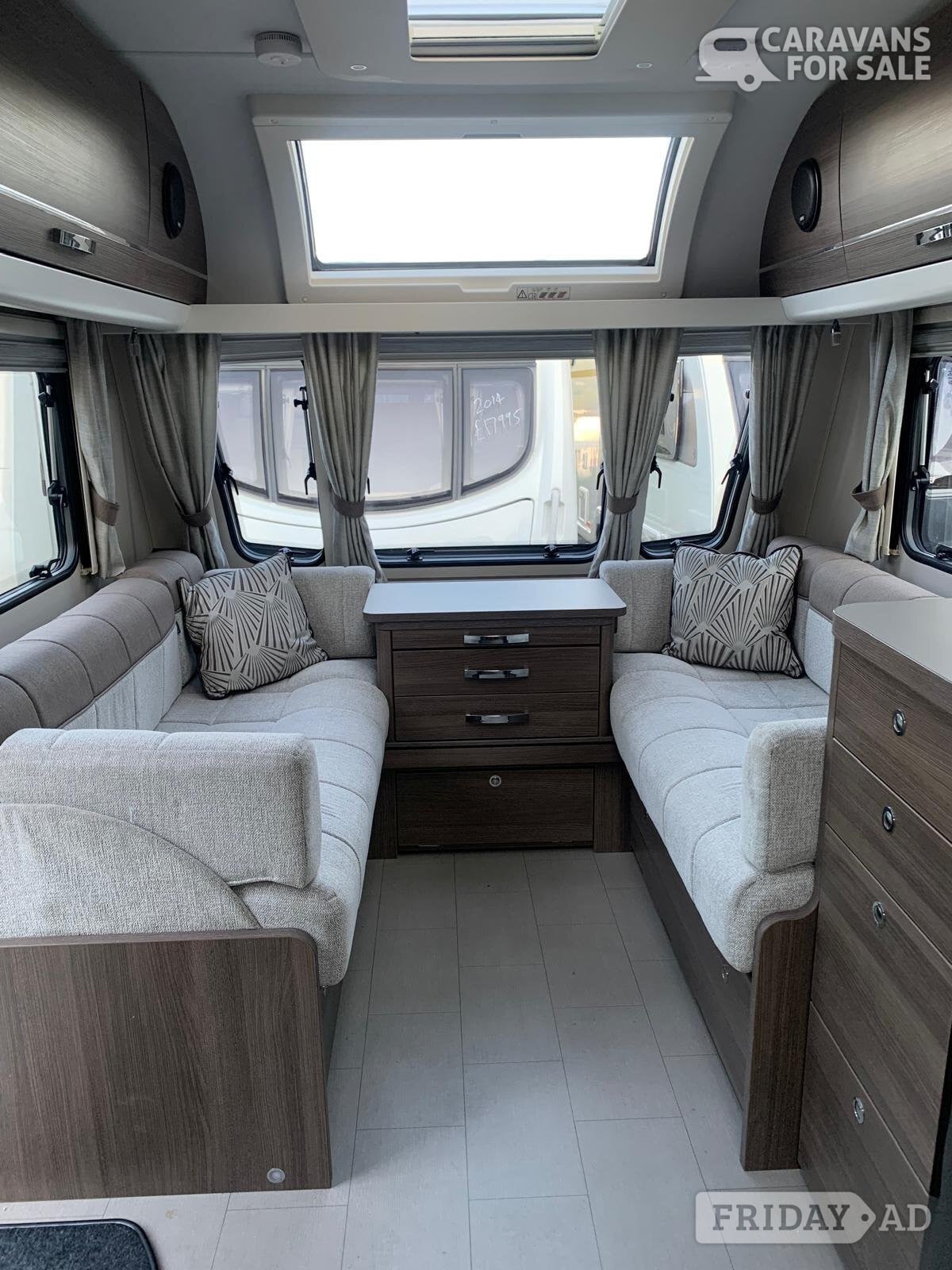 [ berth ]Elddis Affinity 554