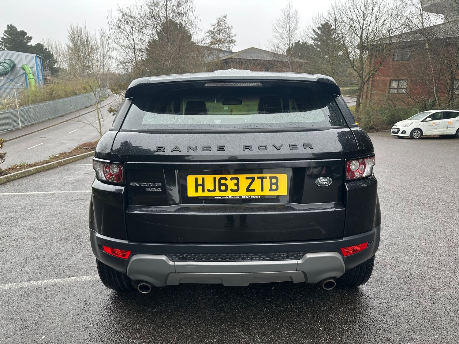 [ berth ]Land Rover Range Rover Evoque