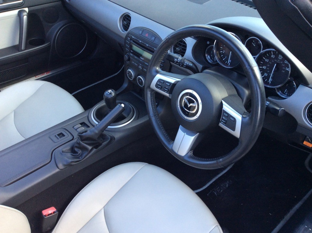 Mazda MX-5 2011 - Cars in Maidstone