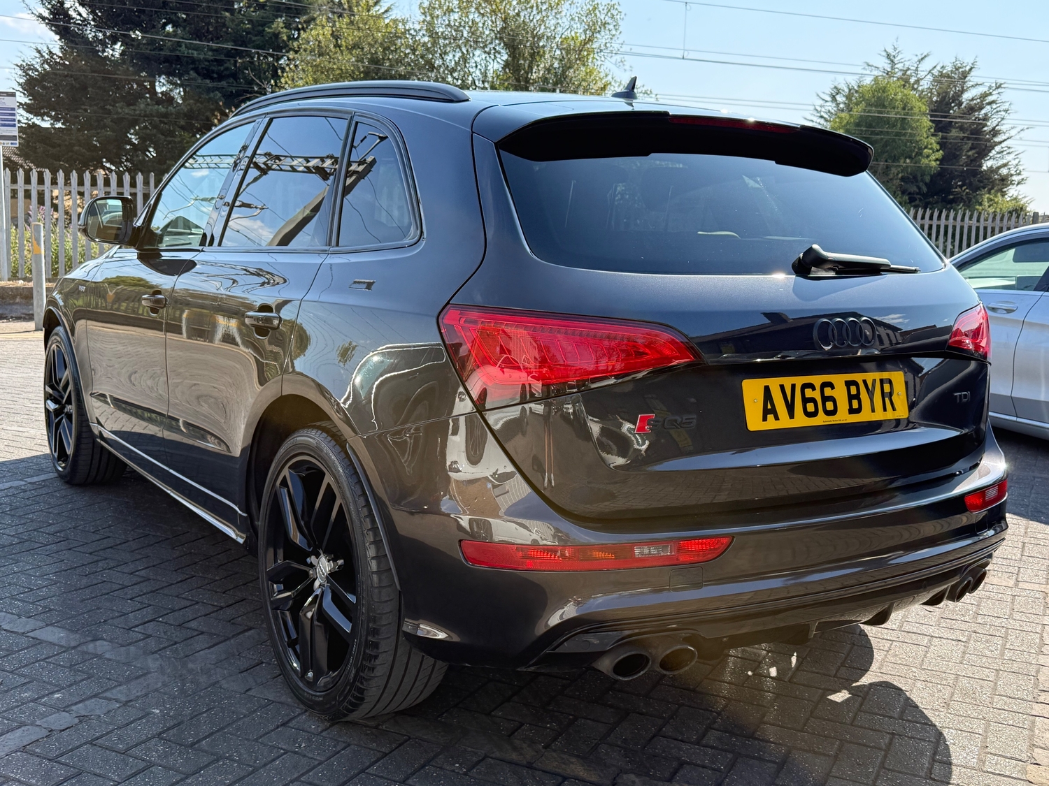 Audi SQ5 Hillingdon