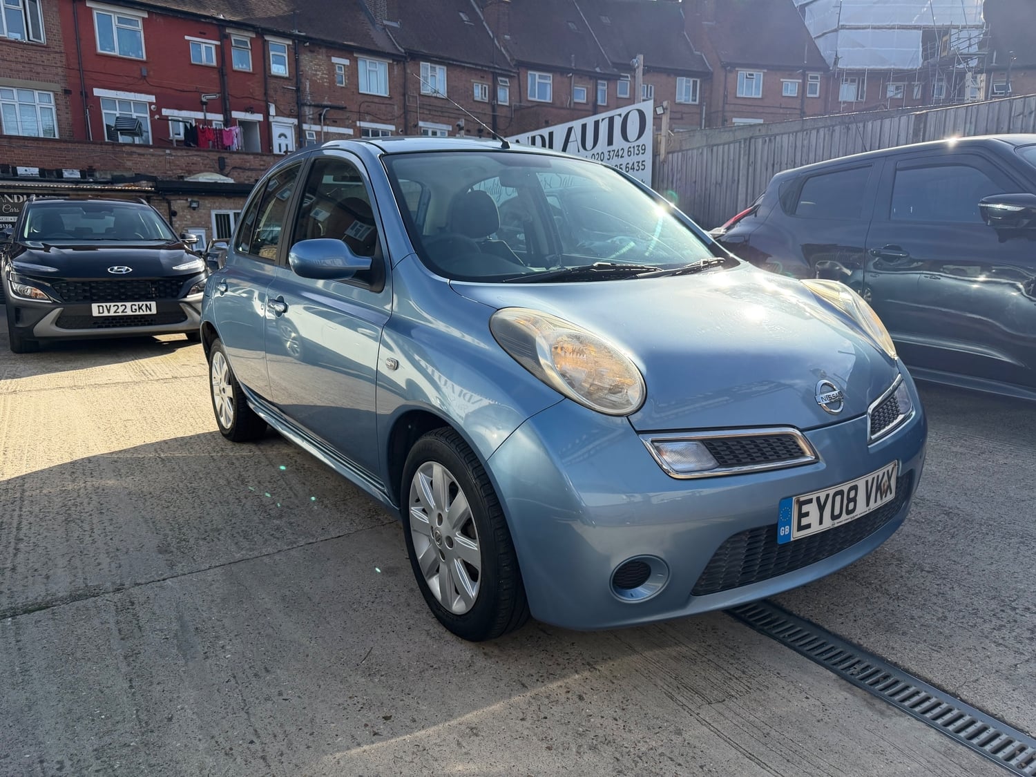 Nissan Micra 2008 - Cars