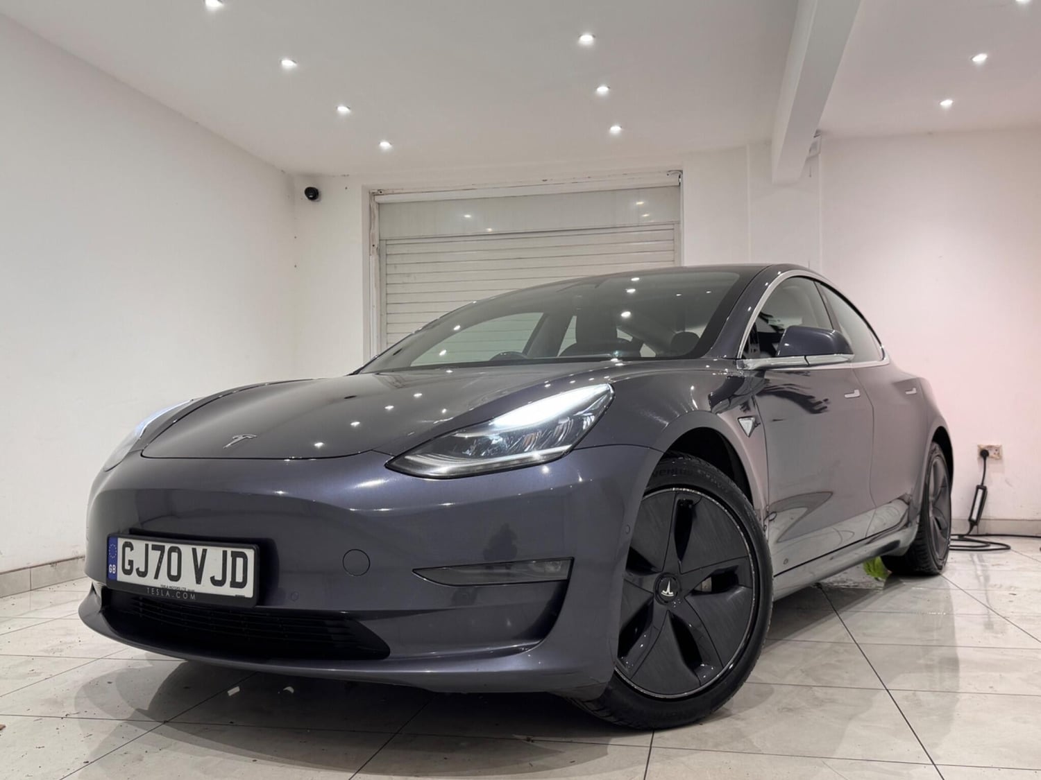 Tesla Model 3 2020 - Cars in Hounslow