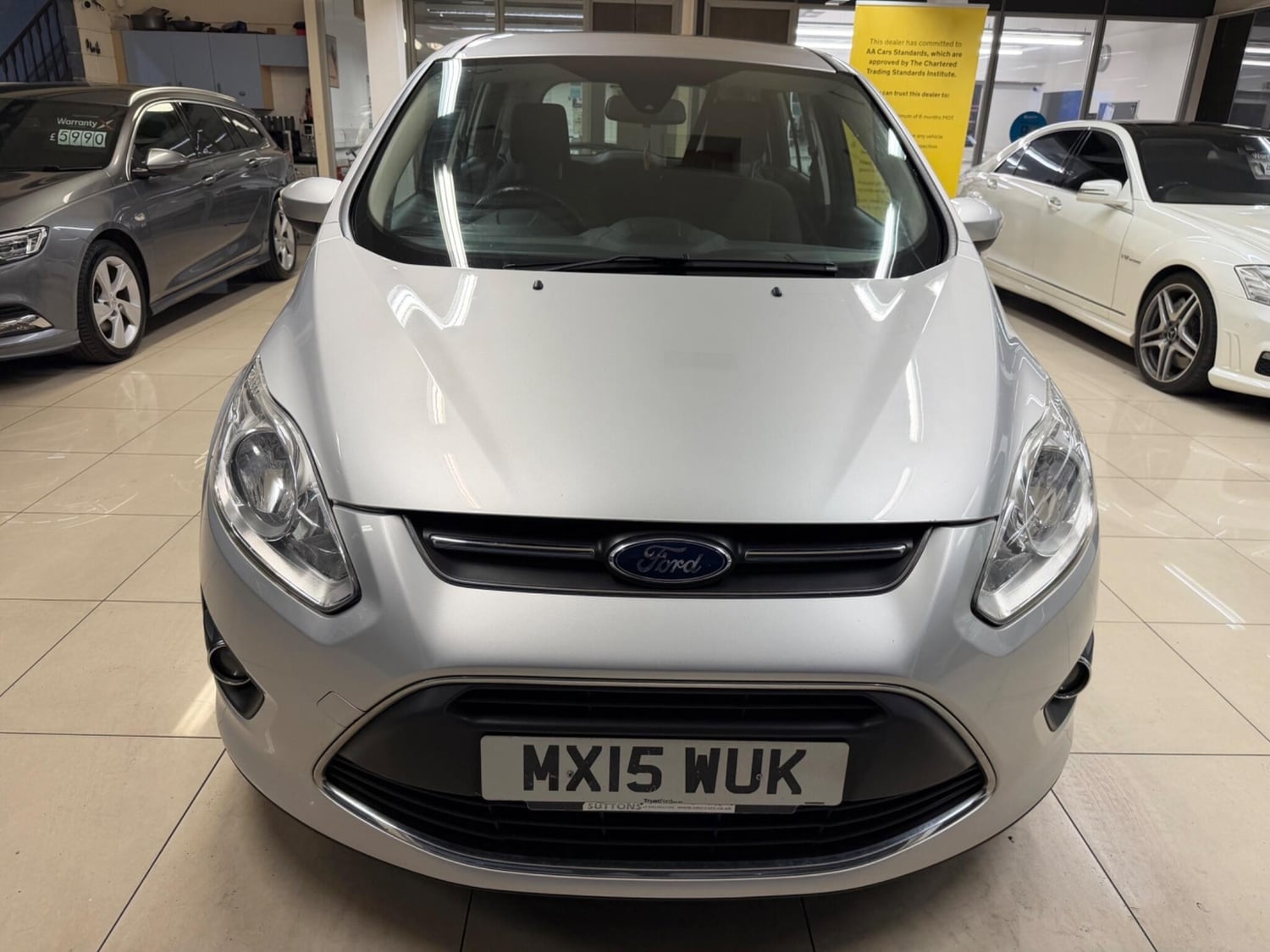[ berth ]Ford Grand C-MAX