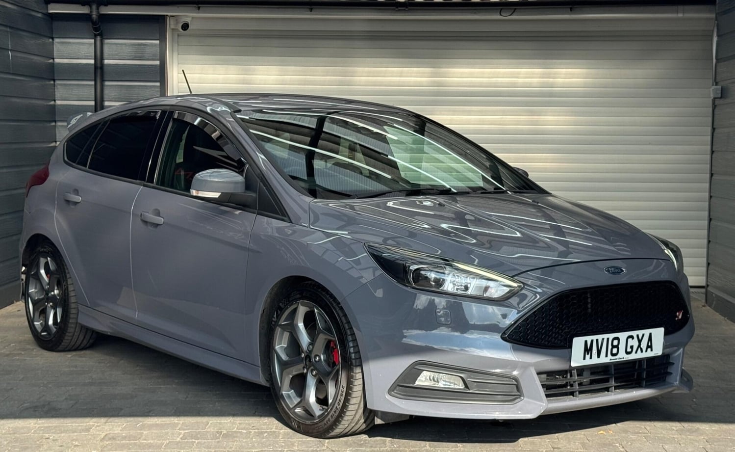 [ berth ]Ford Focus